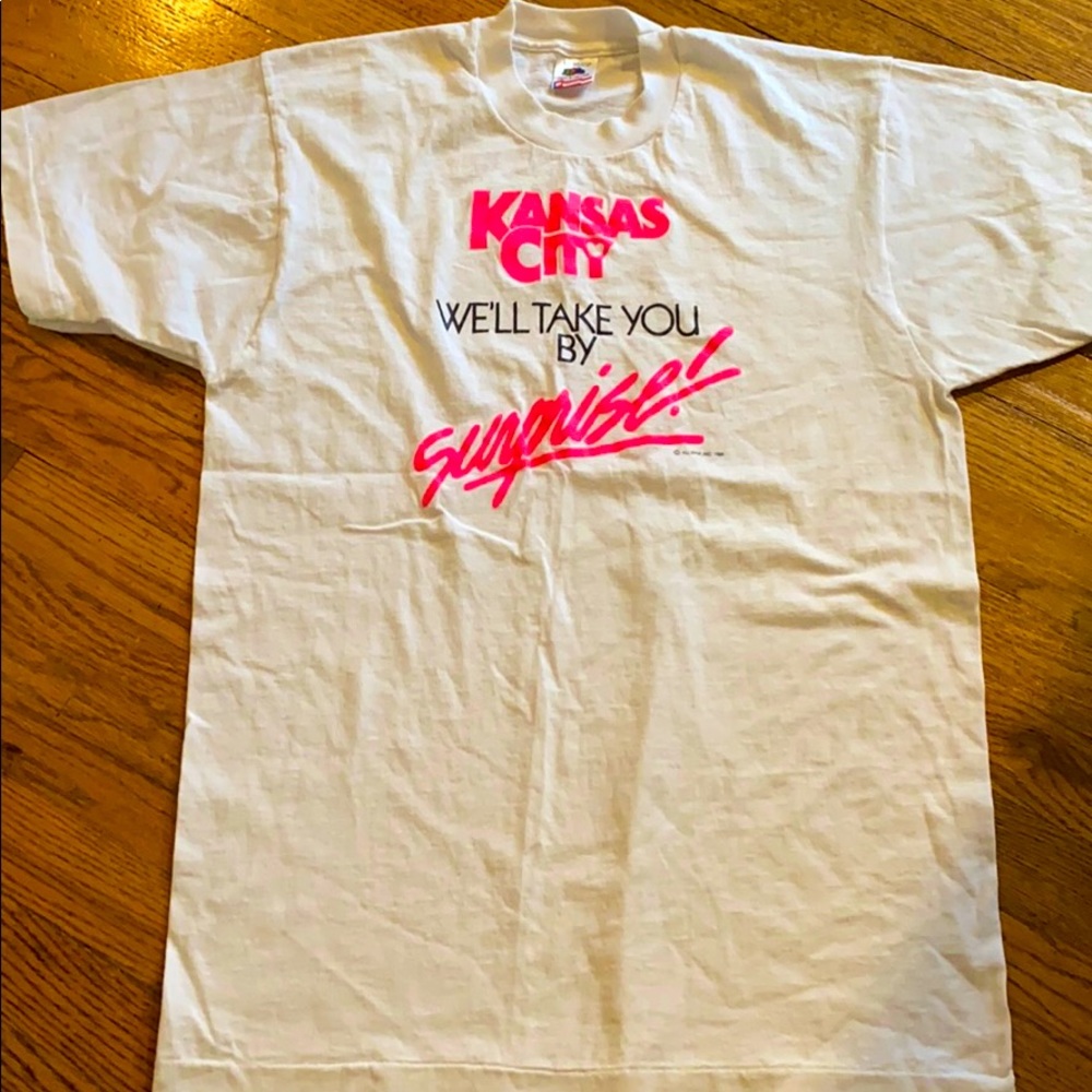 Vintage KC tee 1989 hot pink 90s style